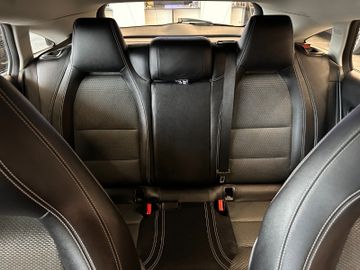 MYAUTOCENTER – Gebraucht- und Jahreswagen mit Werkstattservice in Pfaffenhofen Mercedes-Benz CLA 200 Shooting Brake *TEMPOMAT*NAVI*KLIMA*