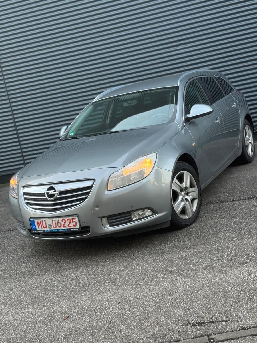 Opel Insignia A Sports Tourer Edition/2HAND/TEMPO/PDC