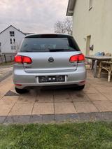 Volkswagen Golf 1.2 TSI Style 6-Gang Klima/SZH/Tempo/ 81k k - Volkswagen Golf: 2.8