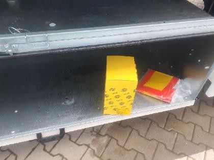 Fahrzeugabbildung Krone Plateau-Auflieger - Lenkachse + Stapleraufnahme