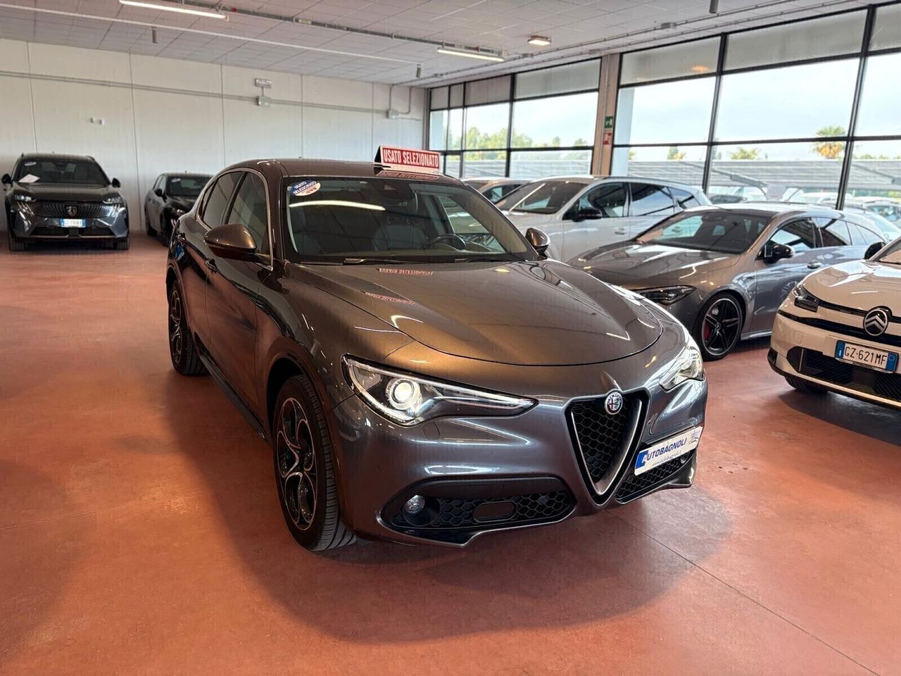 Alfa Romeo Stelvio Ti 2.2 Turbodiesel 210 CV AT8 imagem 2