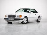 Mercedes-Benz 300 CE-24 mit Dog Leg Getrag