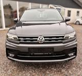 Volkswagen Tiguan 2.0 TDI 190 4X4 R-Line ACC/AHK/MEMO/LED - Volkswagen Tiguan R line mit Diesel-Antrieb