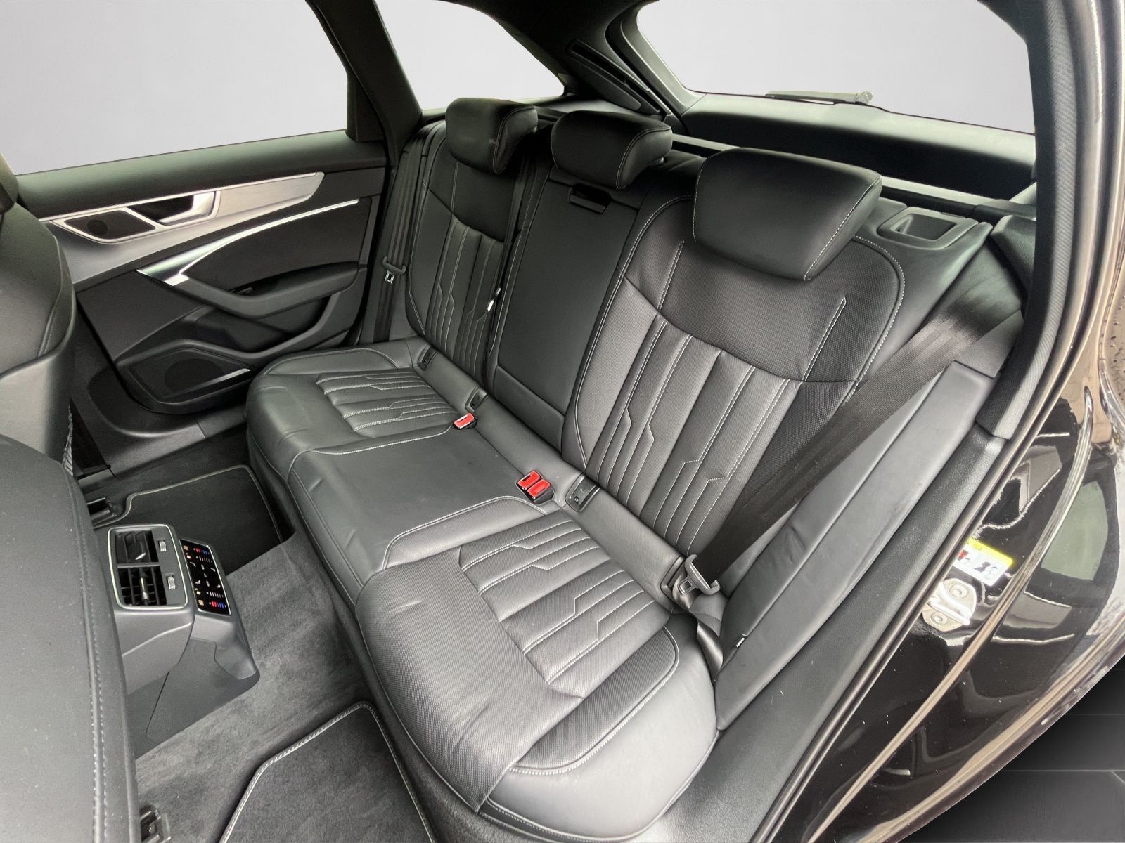 Audi S6 - Bild 15