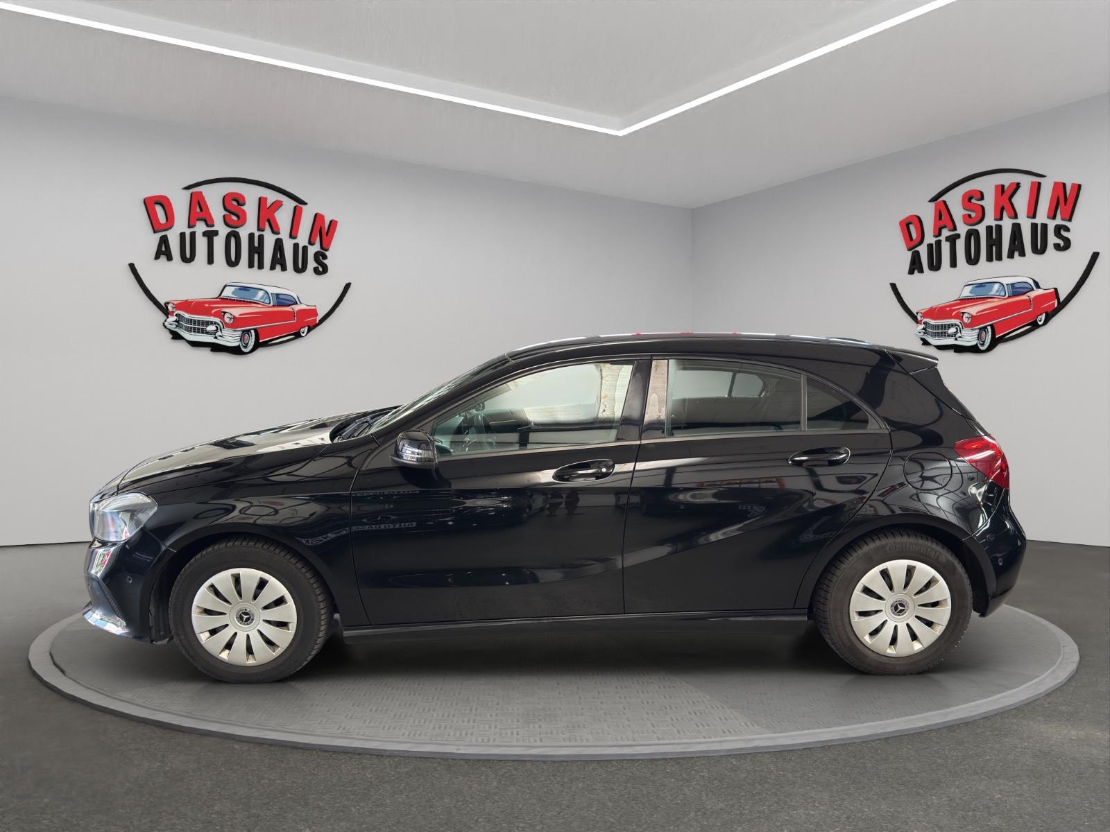 Mercedes-Benz A 180BlueEfficiency/TÜV+AU NEU/AUTOMATIK/SITZHZG