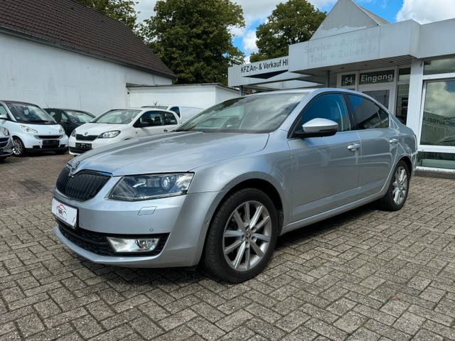 Skoda Octavia Elegance 1.4 TSI - Navi+Bi-Xen+Teilleder