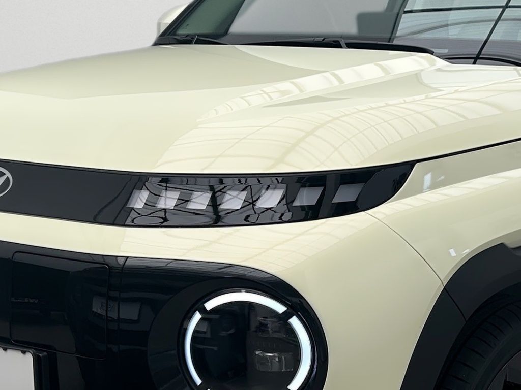 Fahrzeugabbildung Hyundai INSTER EV 49 kWh Prime 2xKlima 360 AUT KlimaA SD
