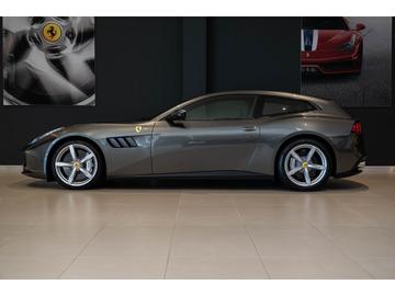 صورة 3 لـ 2018 Ferrari GTC4LUSSO