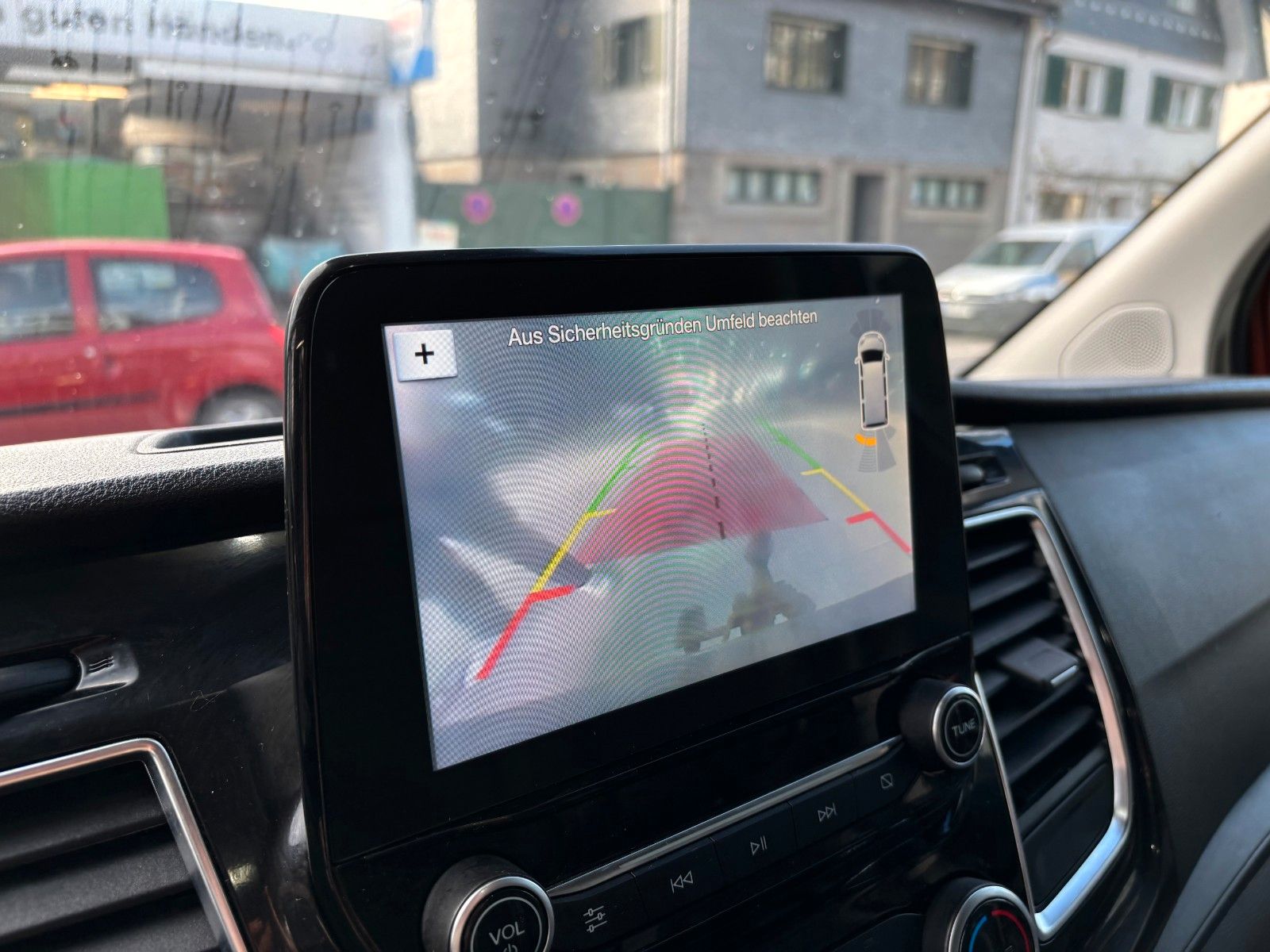 Fahrzeugabbildung Ford Transit Custom Kasten 290 L1 Sport*LED*Standheiz