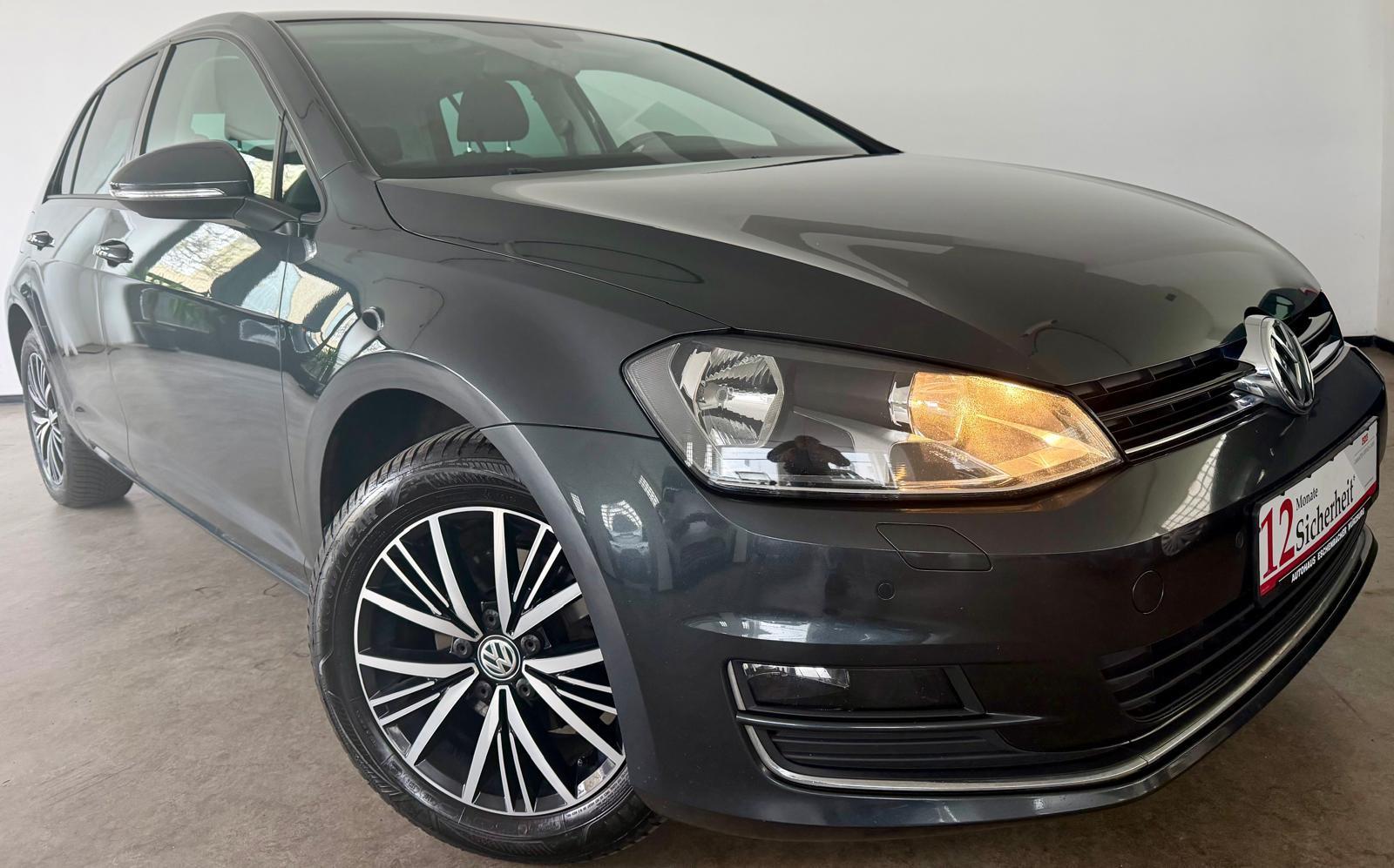 Volkswagen Golf VII Lim. Allstar BMT S-Heft PDC NAVI Shz