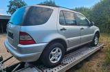 Mercedes-Benz ML 270 CDI - Mercedes-Benz ML 270 aus 2001