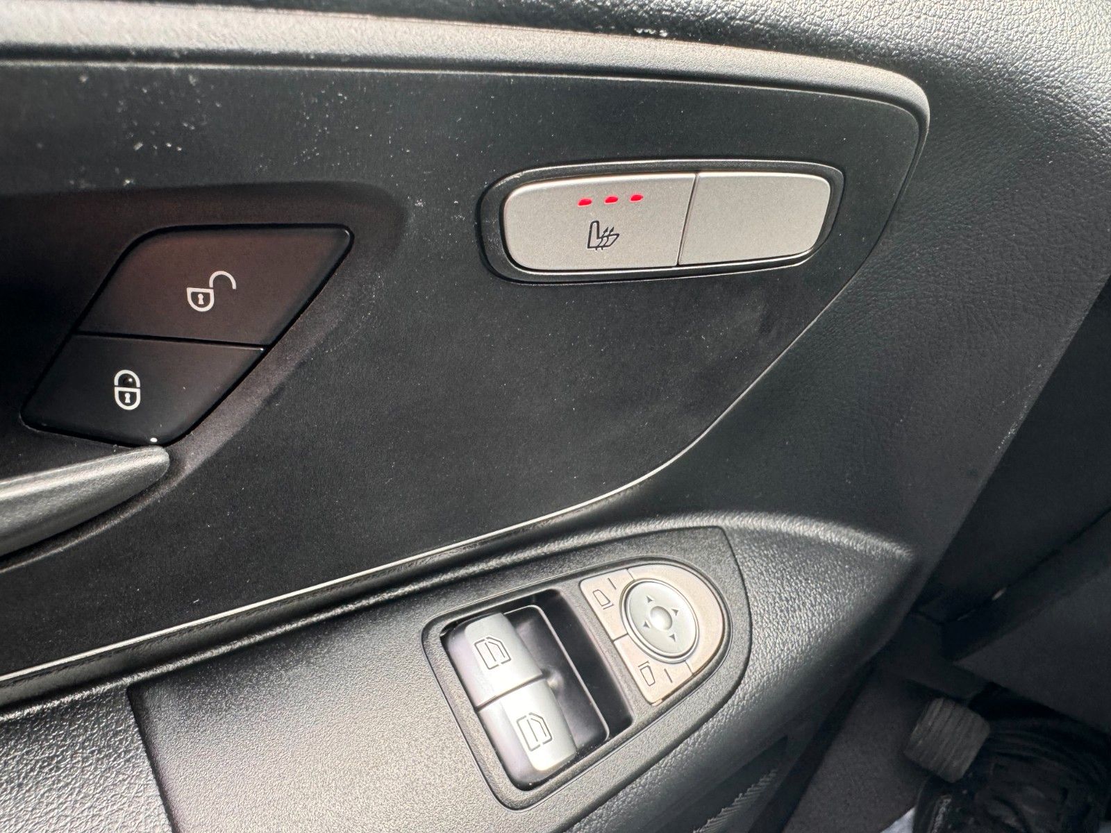 Fahrzeugabbildung Mercedes-Benz Vito 116 CDI 9G Extral Audio40 Klima Kamera