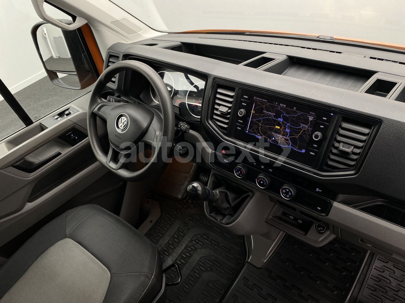 Volkswagen Crafter 35 *4MOTION+9-SITZE* STANDHZNG (0739) imagem 2