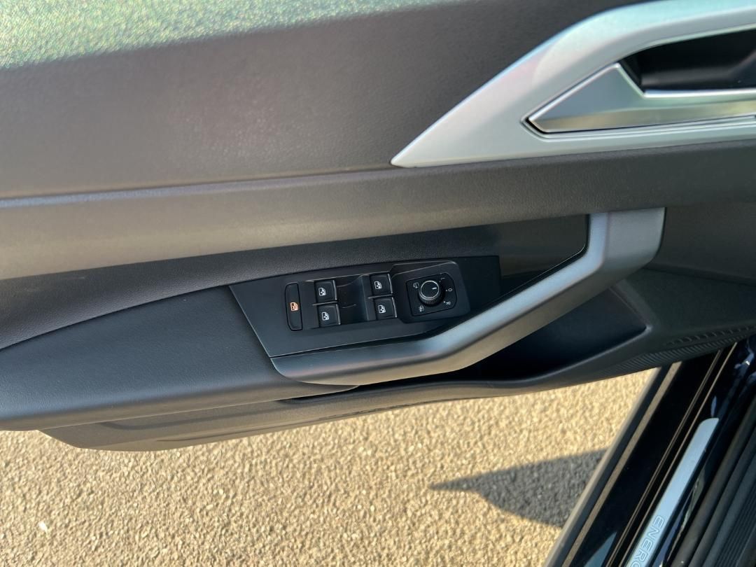 Fahrzeugabbildung Volkswagen Taigo Energy.GJR.RFK.App Connect Keyless.uvm LED