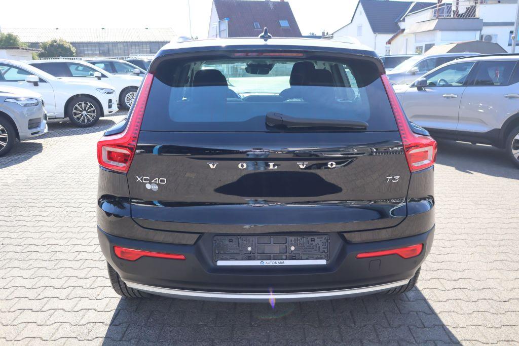Volvo XC40 T3 Momentum Pro |PANORAMA|R-KAMERA|NAVI|