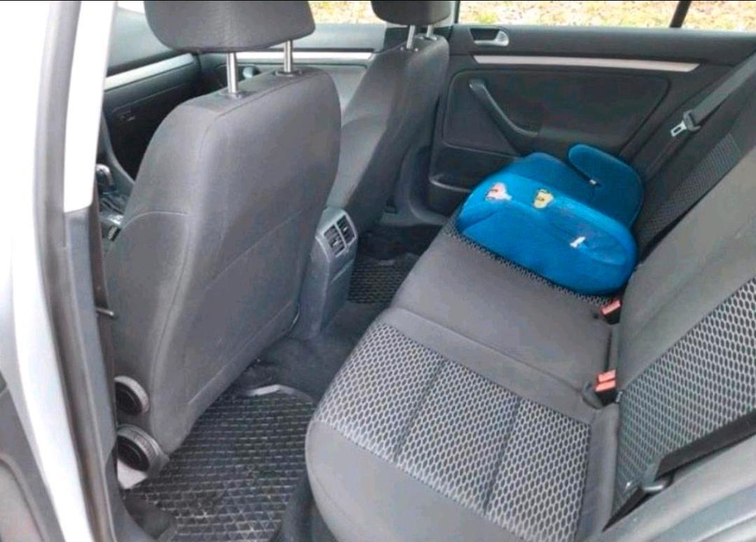 Volkswagen Golf 2011 — photo 7
