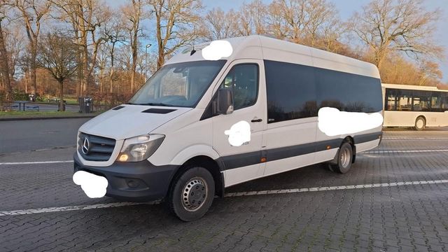 Mercedes-Benz Sprinter 516 CDI, 23 Sitze plus Fahrer, Klima