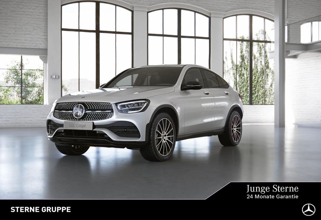 Image of Mercedes-Benz GLC 300