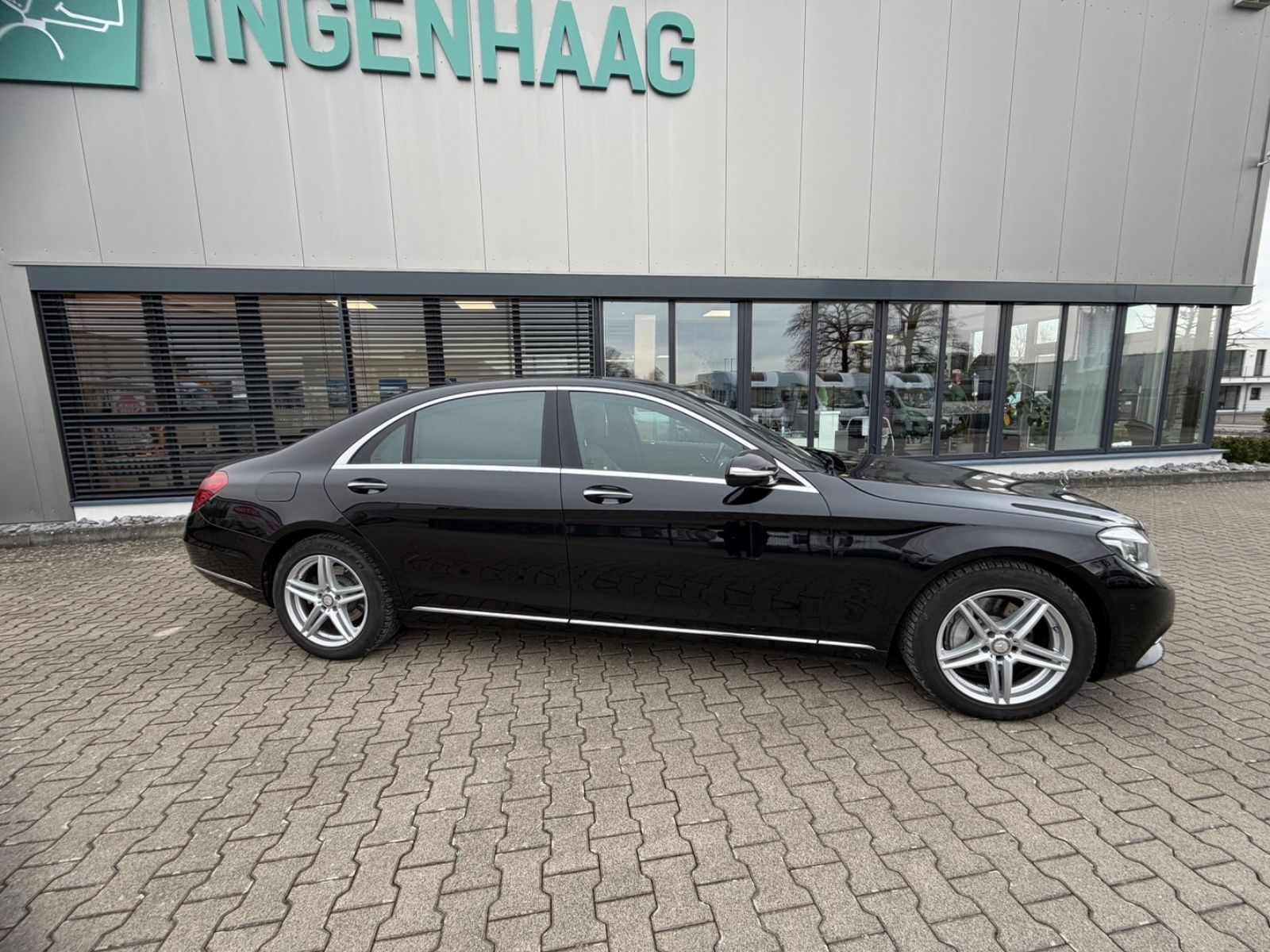 Fahrzeugabbildung Mercedes-Benz S 350 d Bluetec Lang Navi