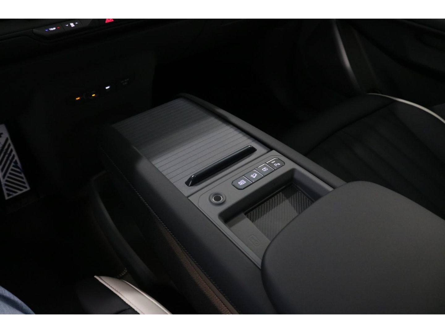 Fahrzeugabbildung Kia EV9 GT-Line AWD Kamera 6-Sitze Panoramadach LED