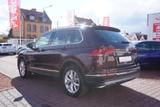 Volkswagen Tiguan 2.0 TDI Highline 4Motion DSG LED Navi AHK - VW Tiguan in Halle