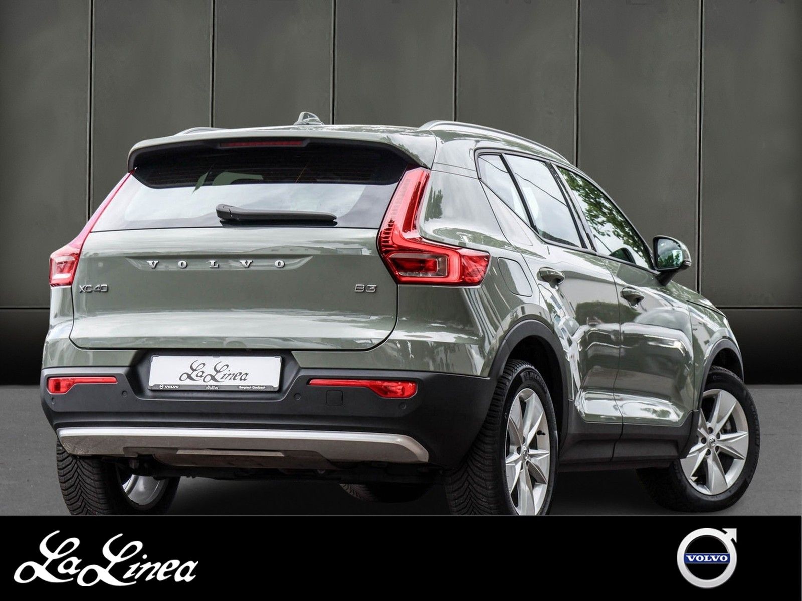 Volvo XC40 B3 Core 2WD imagem 2