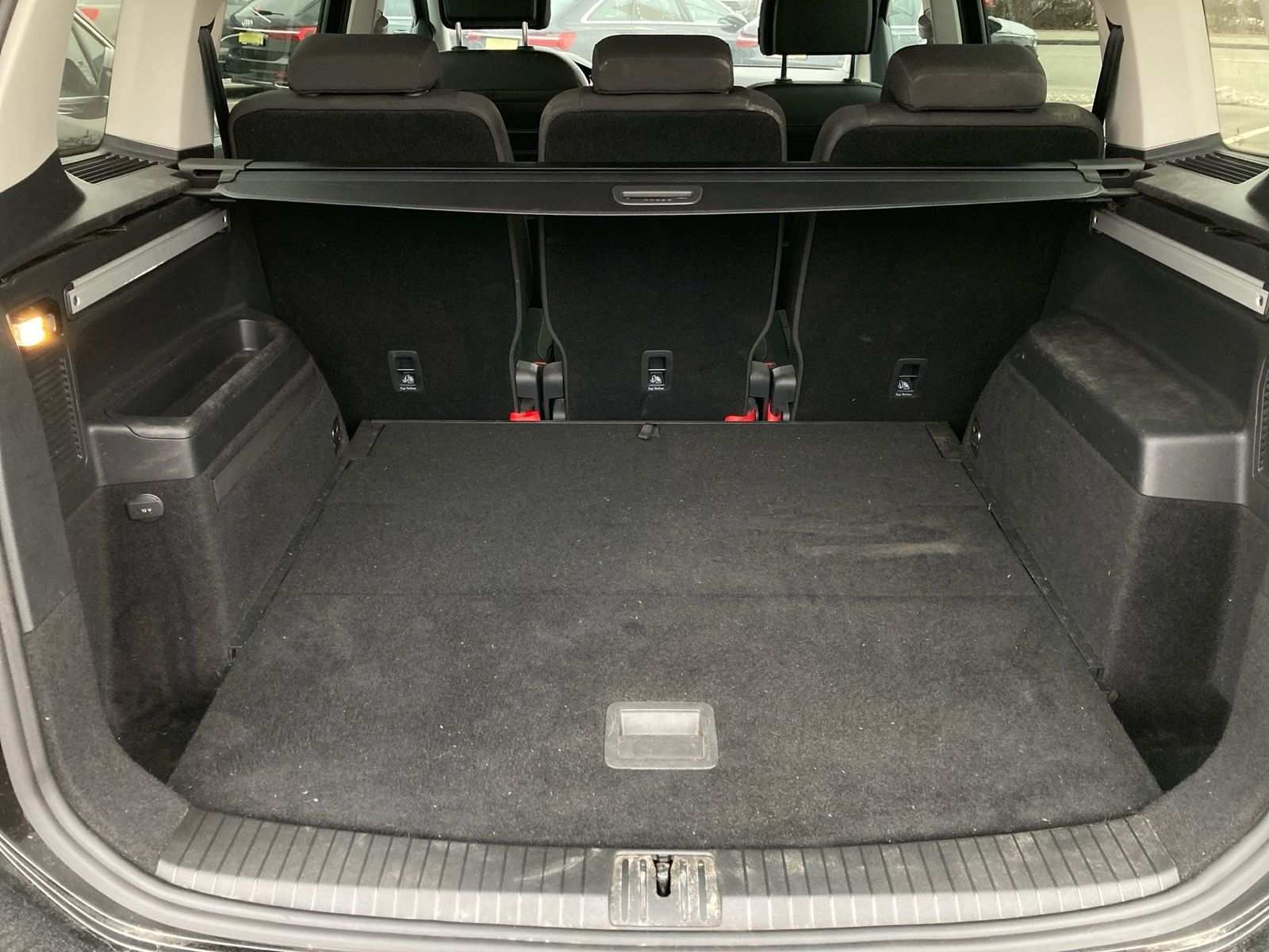 Volkswagen Touran - Bild 8