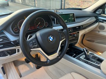 BMW X5 - 11