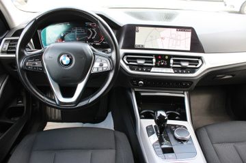 BMW 320 - 12