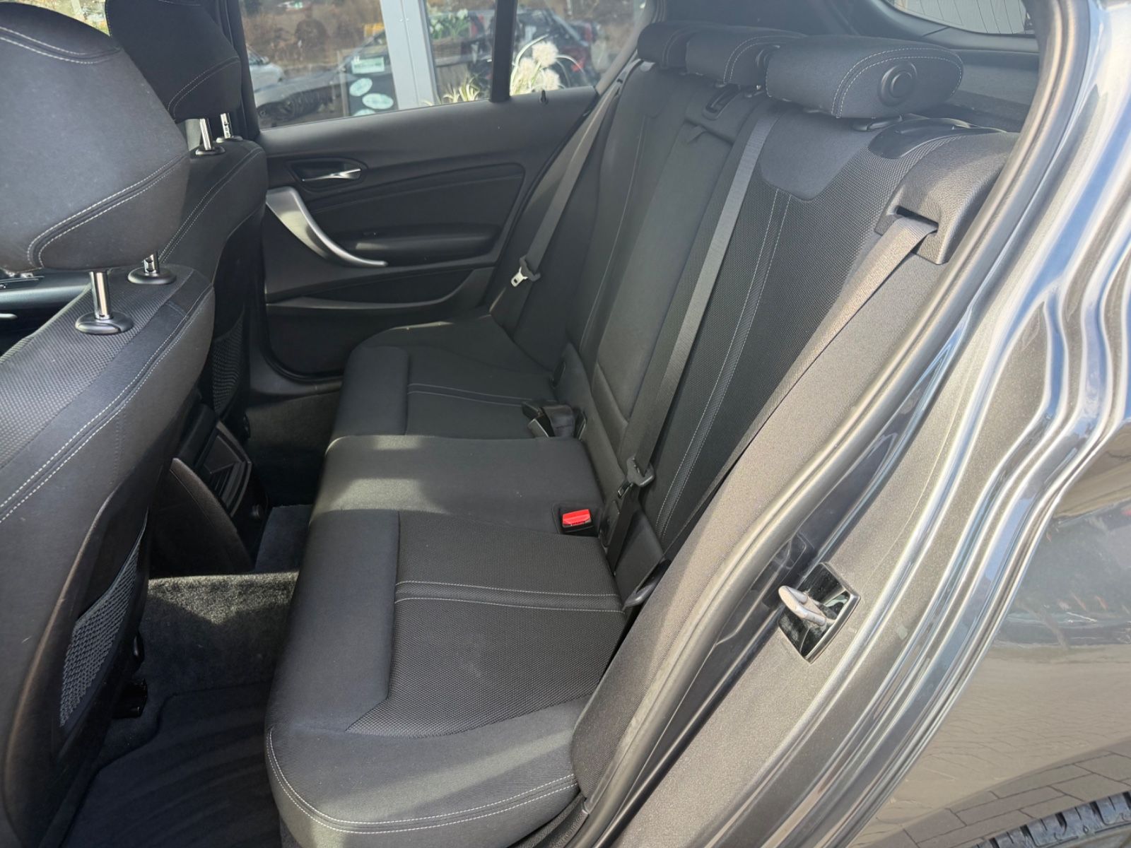 BMW 120 i Edition M Sport Shadow Navi SHZ Klima foto 13