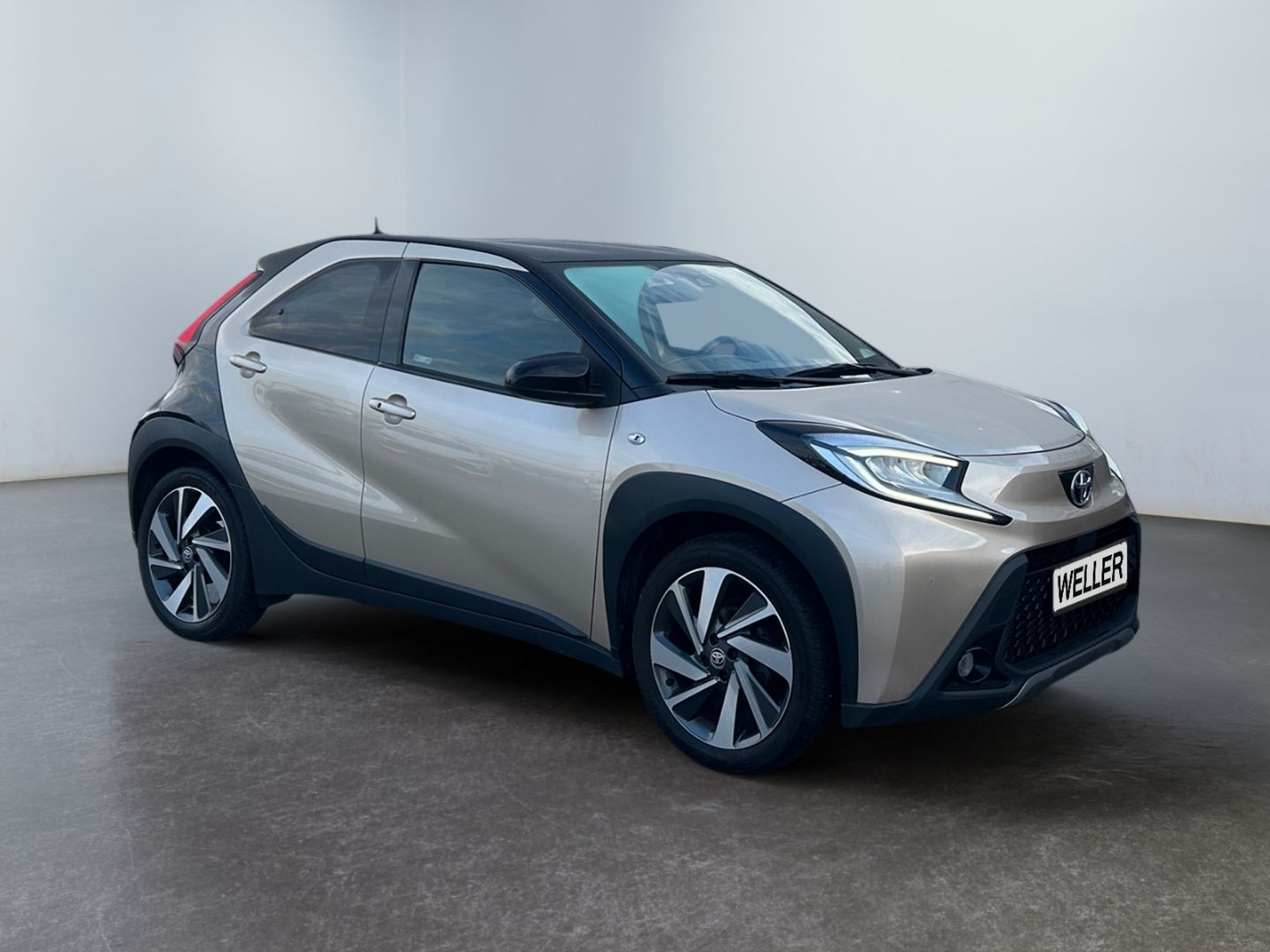 Toyota Aygo X Explore *LED*PDC v.&h.*Klima*RCam*CarPlay imagem 3