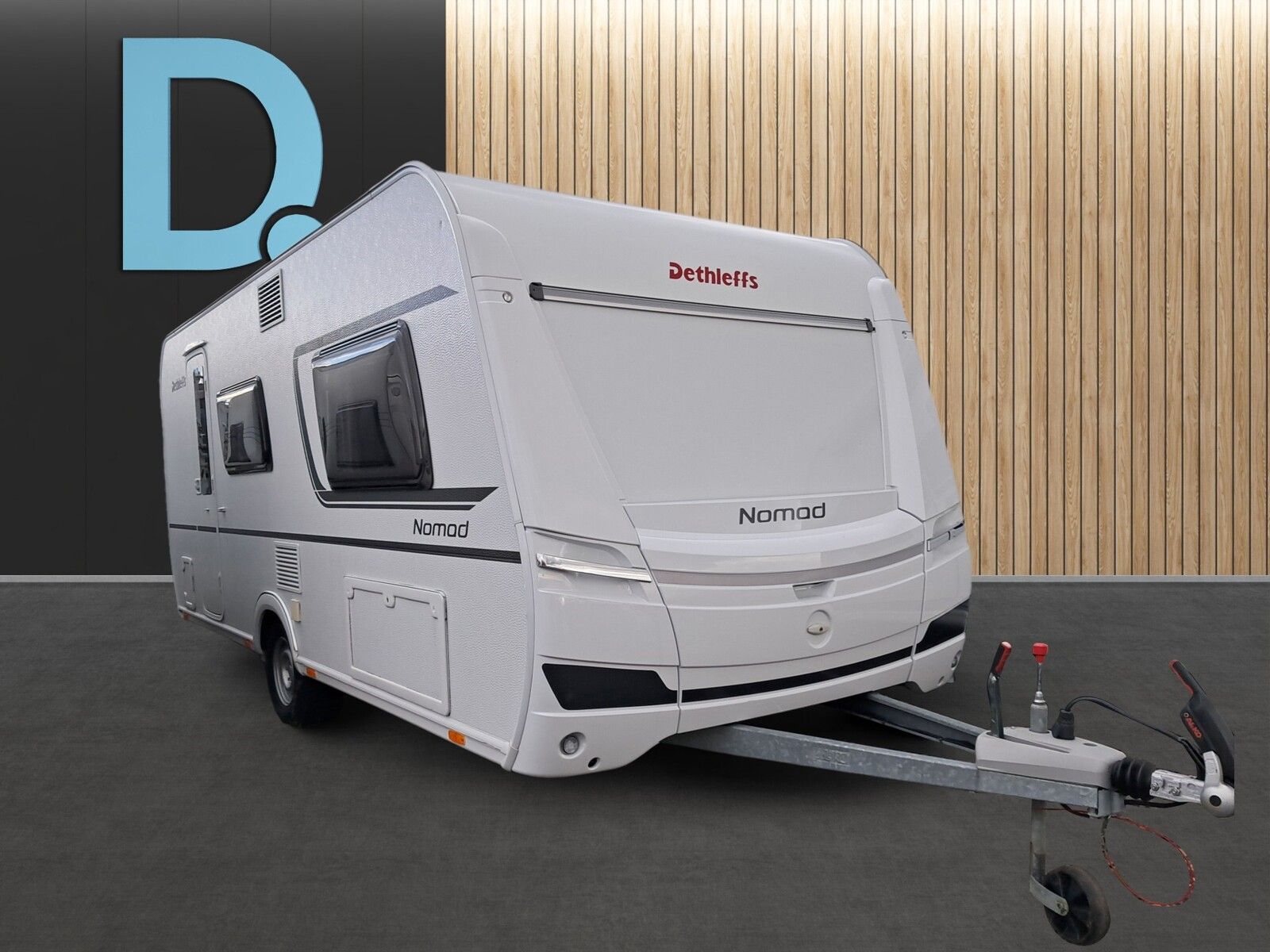 Fahrzeugabbildung Dethleffs Nomad 490 EST Mover, Dachklima, Truma Combi E
