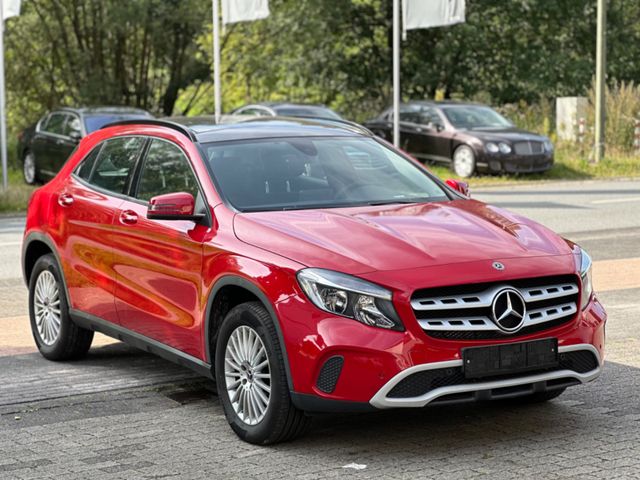 Mercedes-Benz GLA 220 4Matic*Pano*CAM*Off-Road