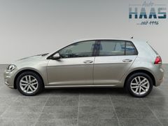 Fahrzeugabbildung Volkswagen Golf VII Comfortl. - Navi*Sitzhzg*ACC*PDC*2xKlim