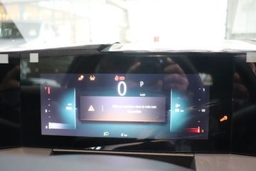 Fotografie 11 des Opel Astra Sports Tourer 1.2 Turbo Automatik GS