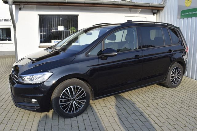 Volkswagen Touran 1.5 TSI Comfortline 7-Sitze! LED ACC AHK 