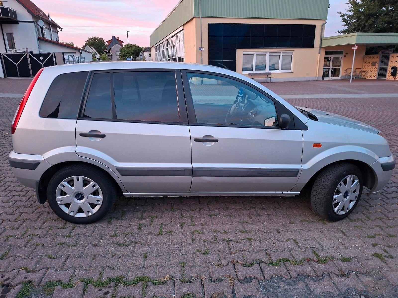 Ford Fusion 2007 — engine 80 HP (59kW)