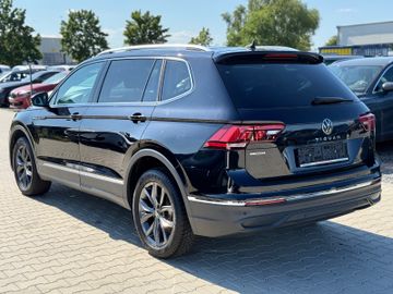 Volkswagen Tiguan Allspace - 2