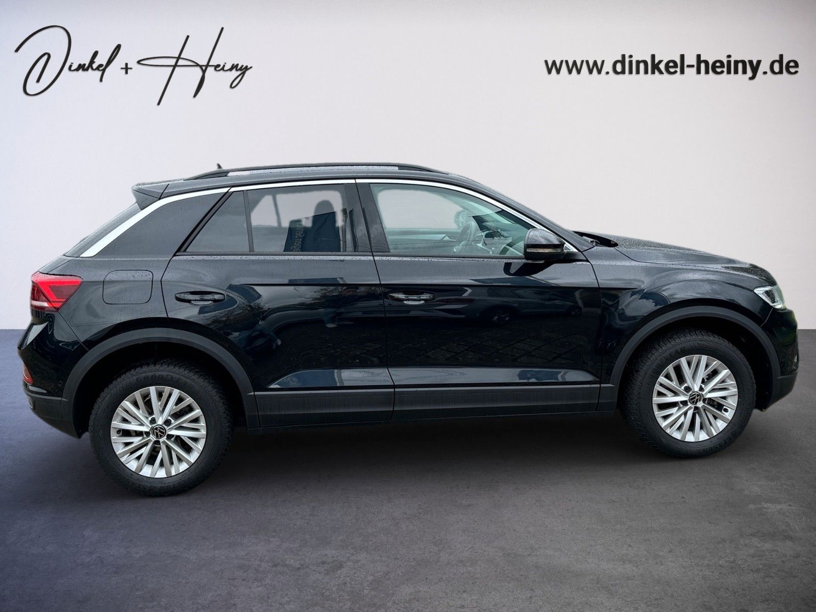 Fahrzeugabbildung Volkswagen T-Roc Life 1.0 TSI *LED*NAVI*APP CONNECT*