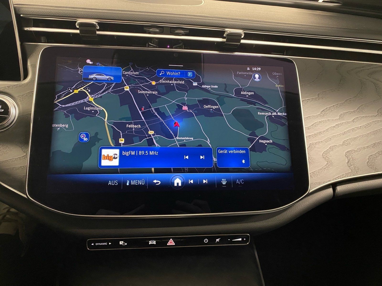 Fahrzeugabbildung Mercedes-Benz E 200 Avantgrade*Distronic*Totwi*LED*Ambien*Kam*