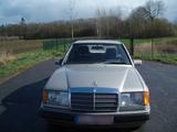 Mercedes-Benz Mercedes Benz 200E - gebrauchte Mercedes-Benz E 200 aus dem Jahr 1991
