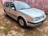 Volkswagen Golf Atlantic 1.9 TDI Kombi - Volkswagen Golf aus 2006: Kombi