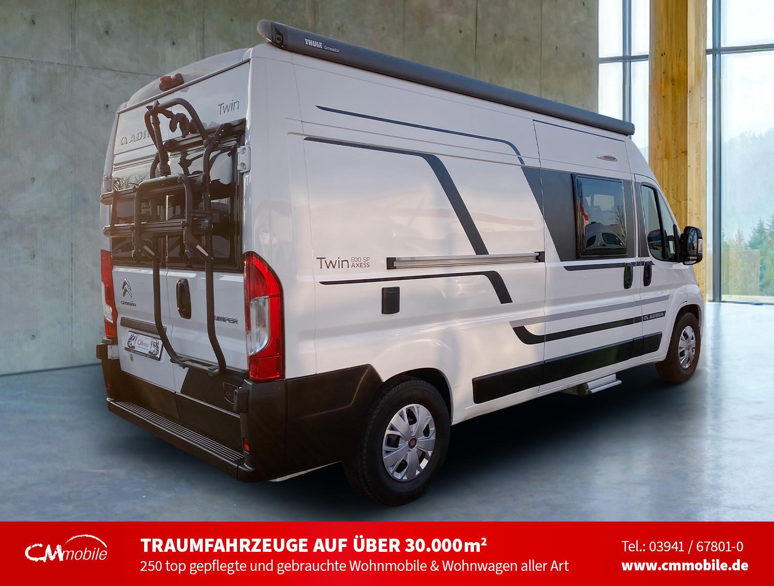 Adria Twin 600 SP Axess - Festbett - viele Extras -