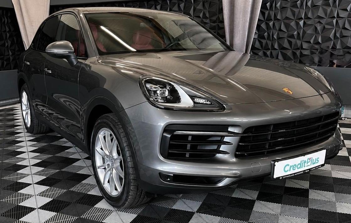 Porsche Cayenne S rotes Leder, Navi, Kamera, AHK