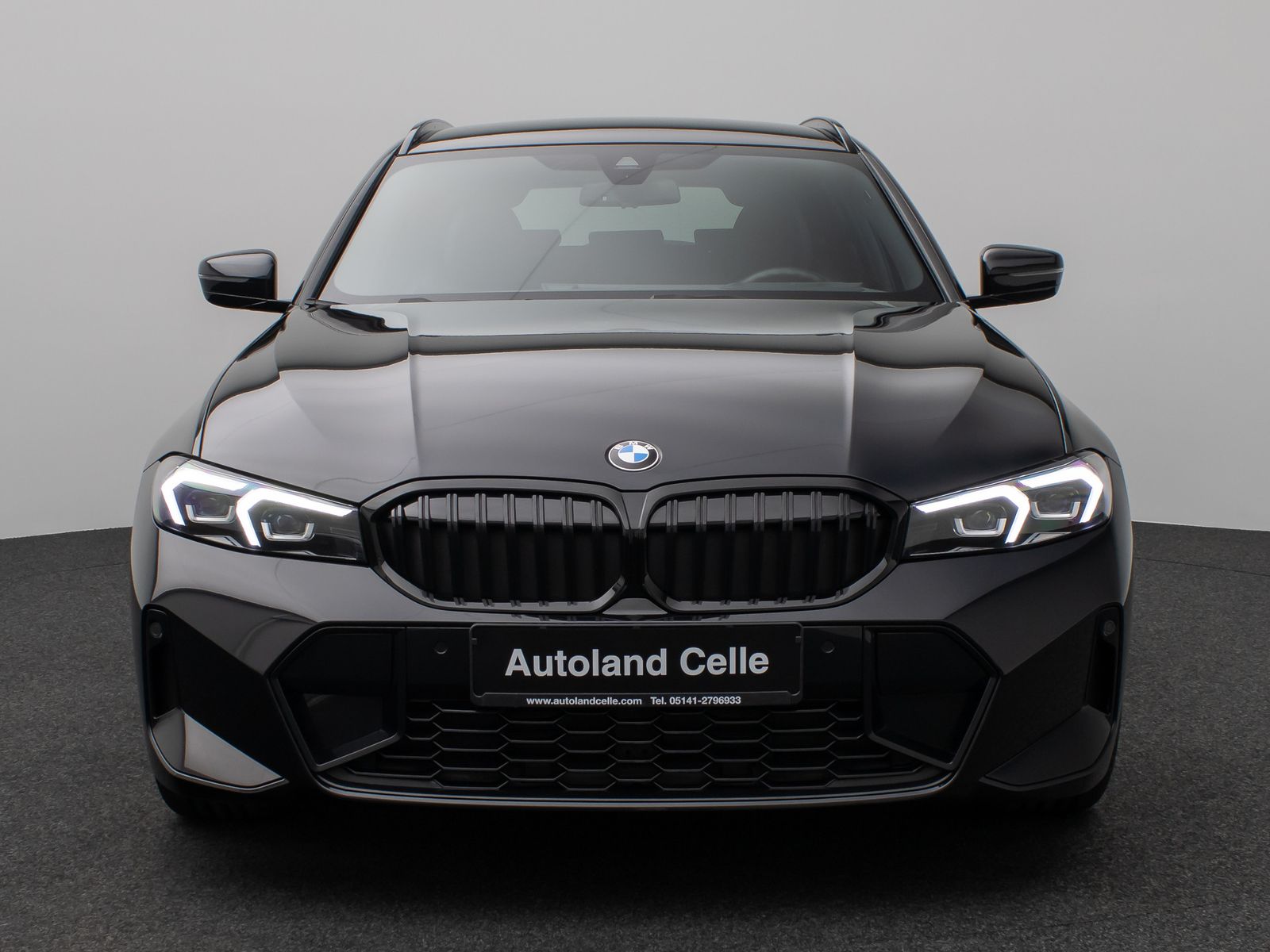 Fahrzeugabbildung BMW 330i M Sport HUD DAB H/K PDC Komfort Alarm 19"