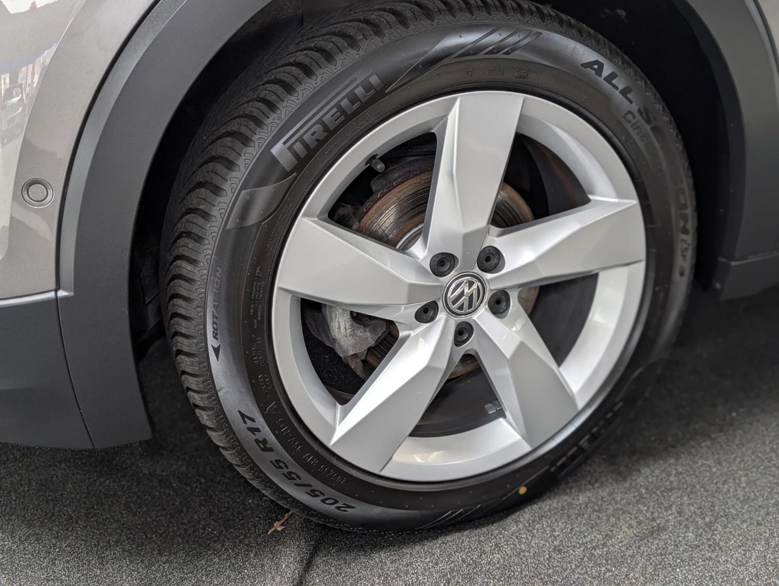 Volkswagen T-Cross Style 1.0 TSI DSG AppC. Kamera AID SideA
