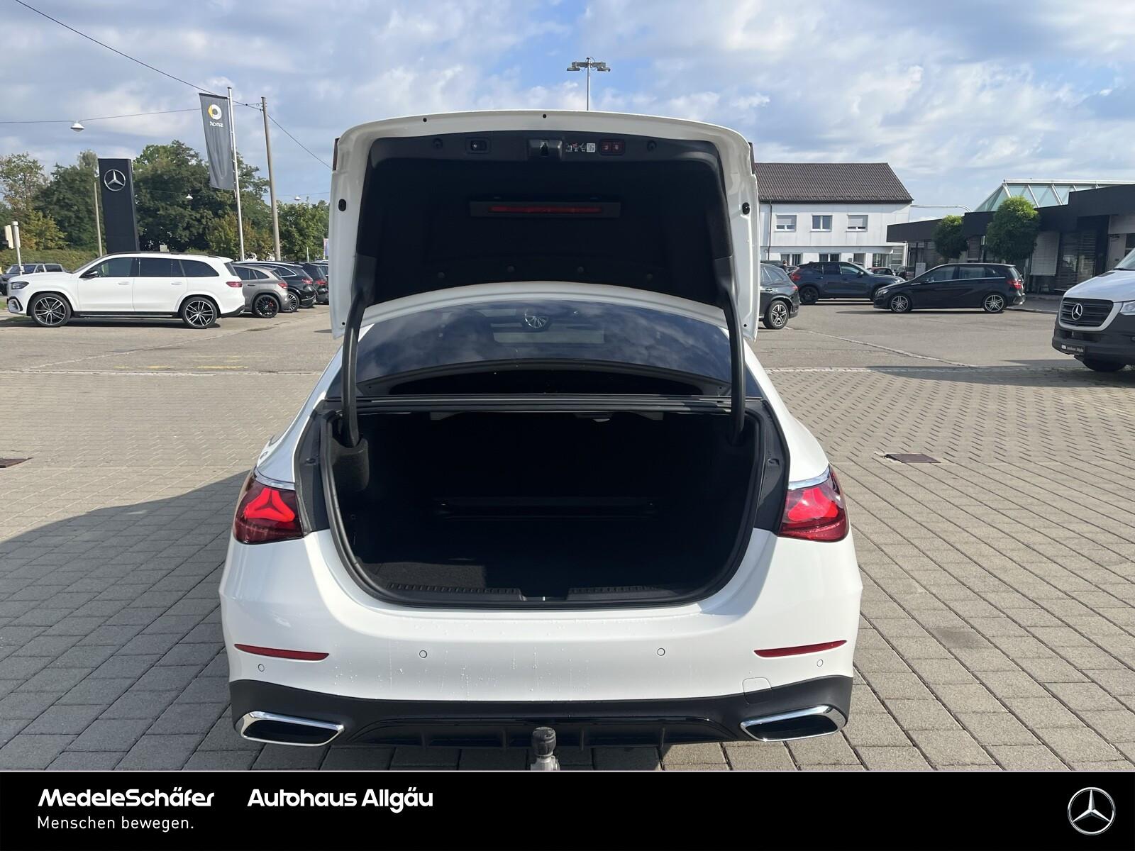 Mercedes-Benz E 220 d AMG Night 20" Fahr-Assi Pano AHK 360°