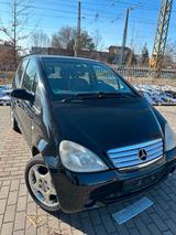 Mercedes-Benz Mercedes Benz A190 - gebrauchte Mercedes-Benz A 190 aus dem Jahr 2000