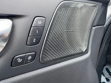 Volvo XC60 - 11