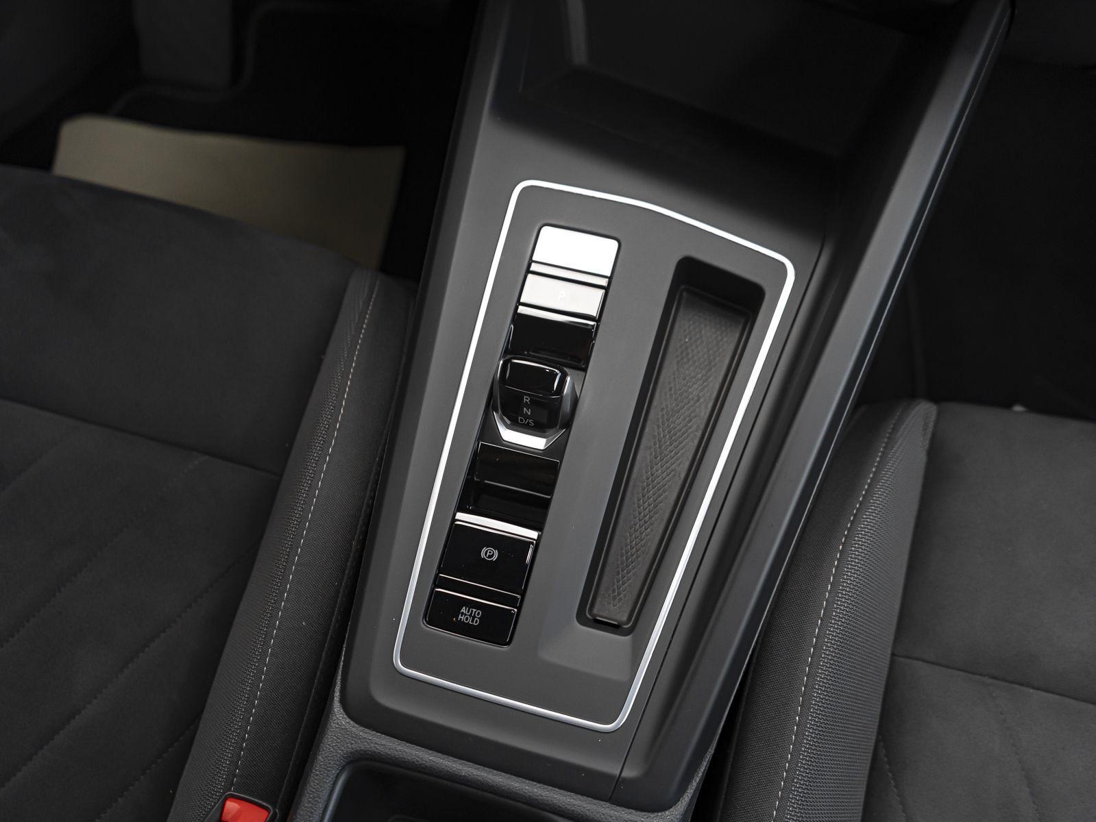 Volkswagen Golf VIII Life 2.0 TDI LED Navi PakPilot App DSG, миниатюра 15